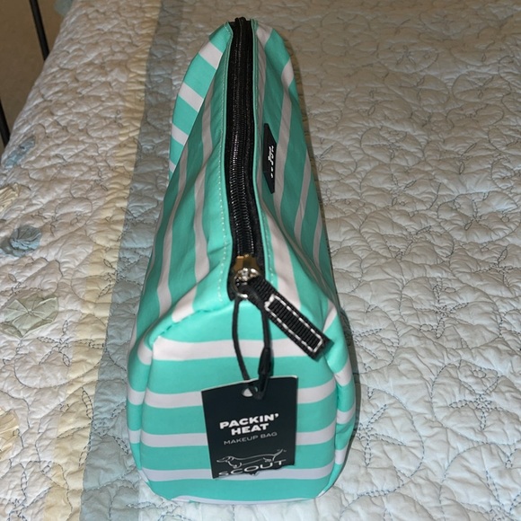 NWT Scout Bags Packin’ Heat Makeup Bag in Montauk Mint - Picture 3 of 5